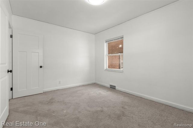 16828 Steel Street, Detroit, MI 48235