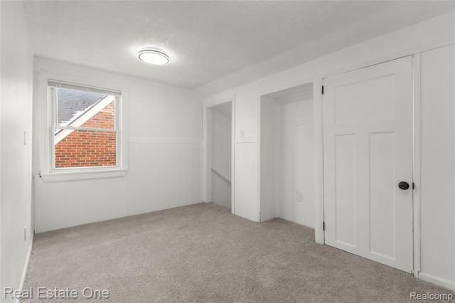 16828 Steel Street, Detroit, MI 48235