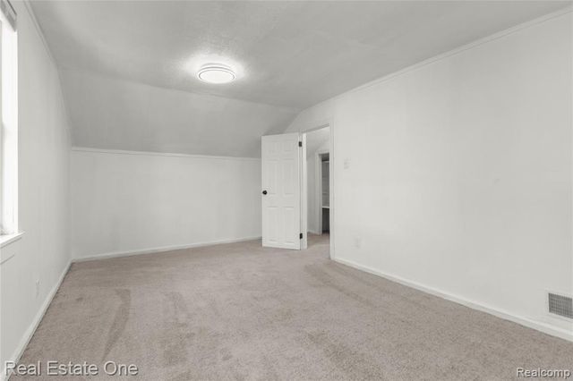 16828 Steel Street, Detroit, MI 48235