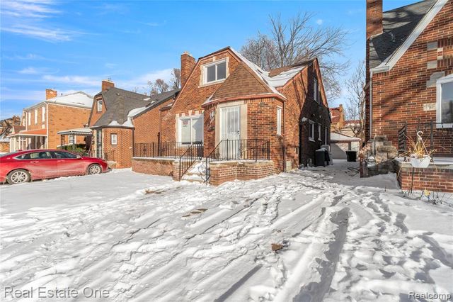 16828 Steel Street, Detroit, MI 48235