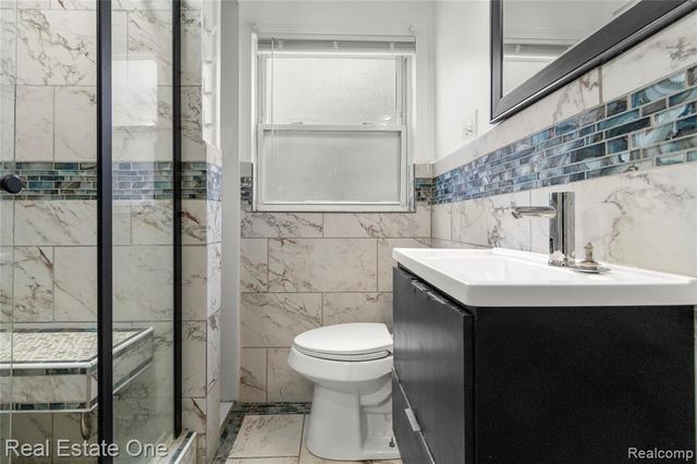 16828 Steel Street, Detroit, MI 48235