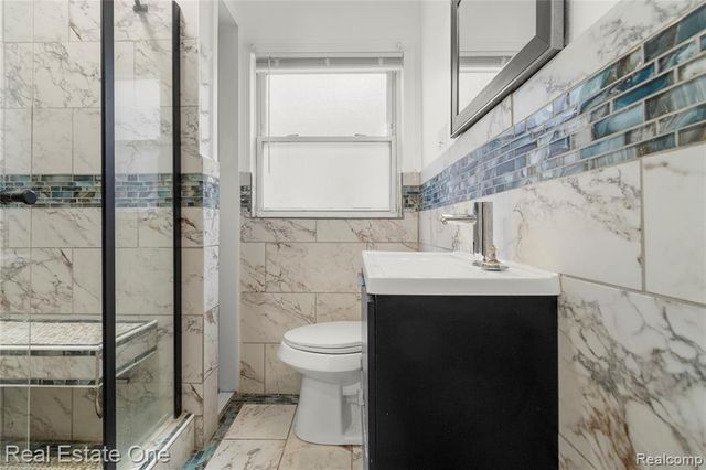 16828 Steel Street, Detroit, MI 48235