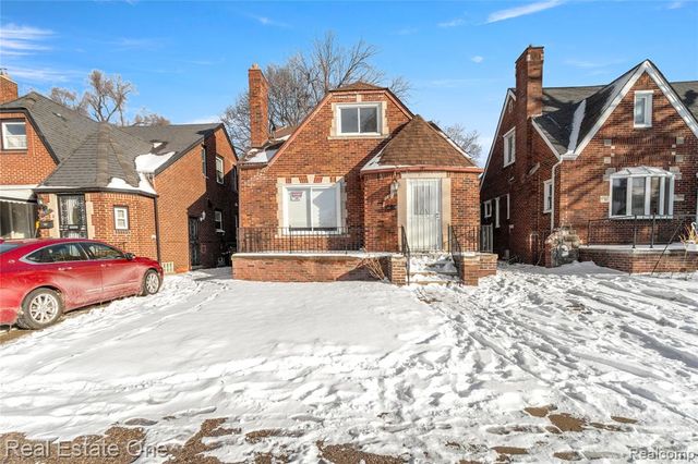 16828 Steel Street, Detroit, MI 48235