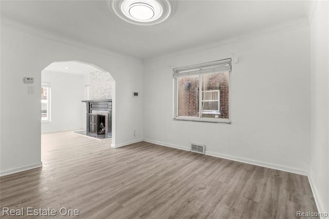 16828 Steel Street, Detroit, MI 48235