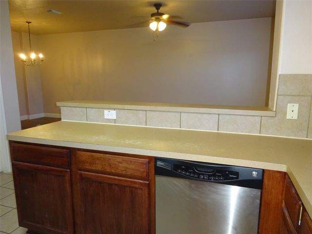 4918 Landward Lane, Houston, TX 77066