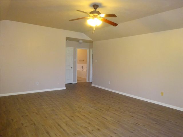 4918 Landward Lane, Houston, TX 77066