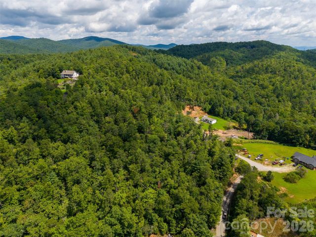000 Miracle Valley, Pisgah Forest, NC 28768