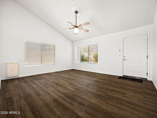 10601 N 72nd Avenue, Peoria, AZ 85345