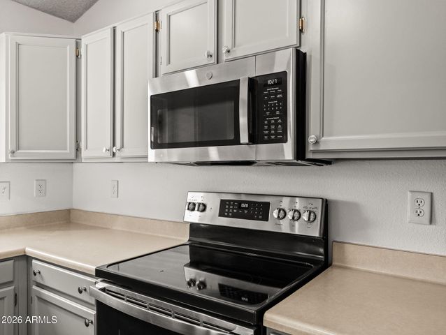 10601 N 72nd Avenue, Peoria, AZ 85345