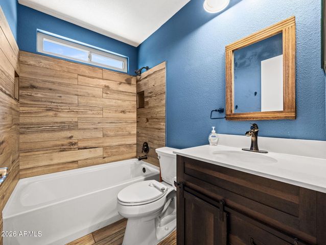 10601 N 72nd Avenue, Peoria, AZ 85345