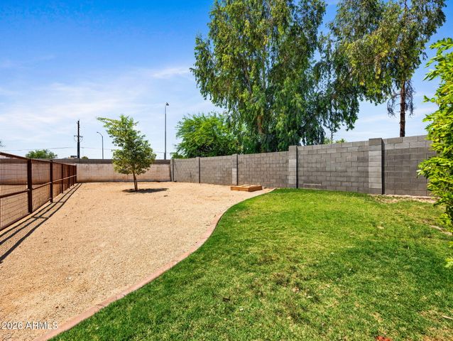 10601 N 72nd Avenue, Peoria, AZ 85345