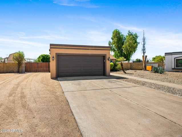 10601 N 72nd Avenue, Peoria, AZ 85345