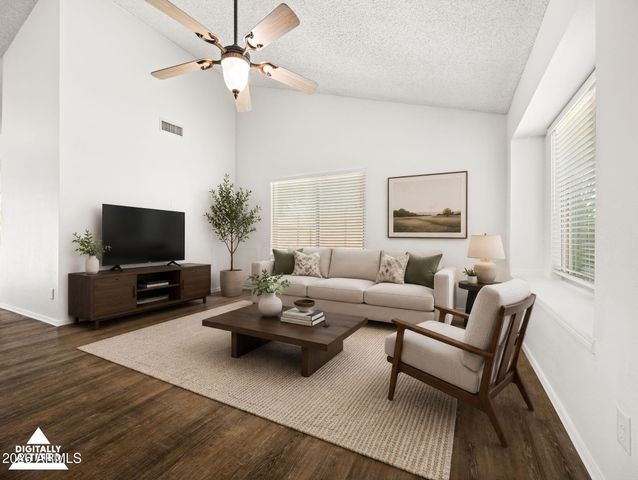 10601 N 72nd Avenue, Peoria, AZ 85345