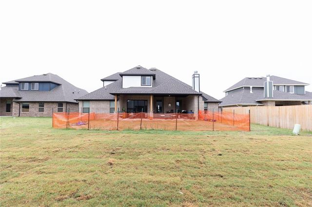9312 NW 116th Street, Yukon, OK 73099
