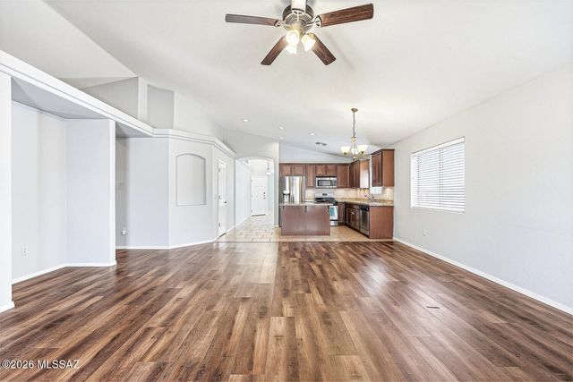 168 W Calle Patio Lindo, Sahuarita, AZ 85629