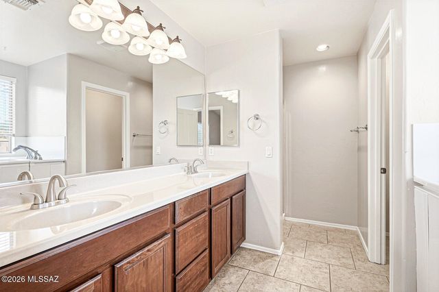 168 W Calle Patio Lindo, Sahuarita, AZ 85629