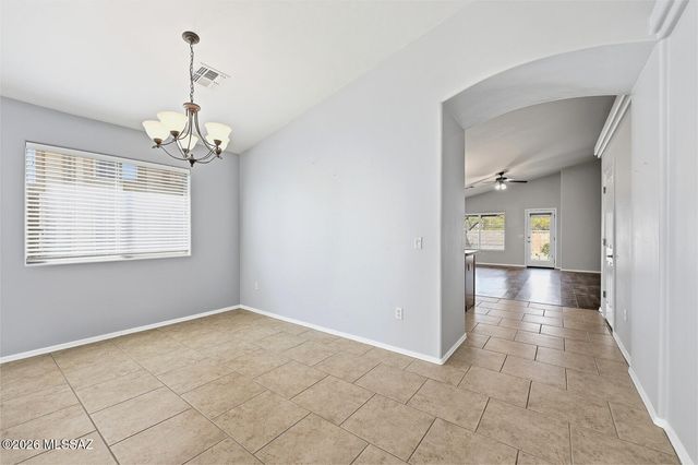 168 W Calle Patio Lindo, Sahuarita, AZ 85629