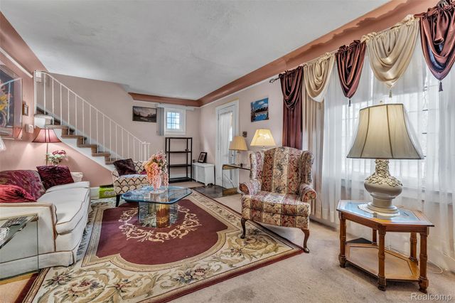 18944 Santa Barbara Drive, Detroit, MI 48221