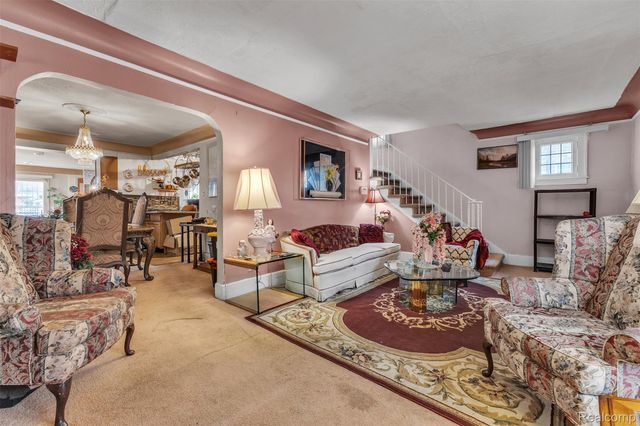 18944 Santa Barbara Drive, Detroit, MI 48221