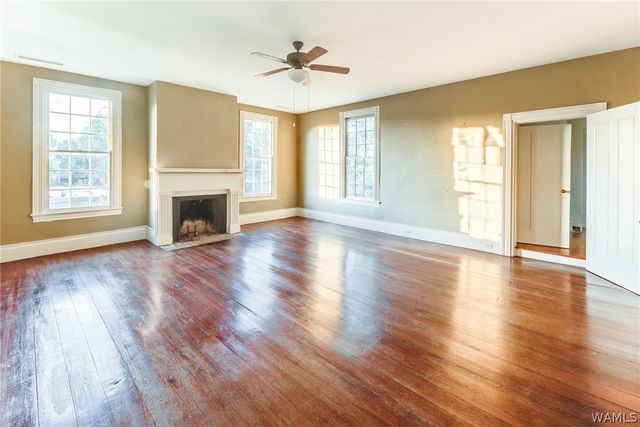 905 Almon Ave, Tuscaloosa, AL 35401