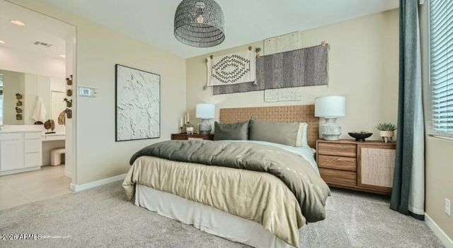 2126 W RUTLEDGE Avenue, Apache Junction, AZ 85120