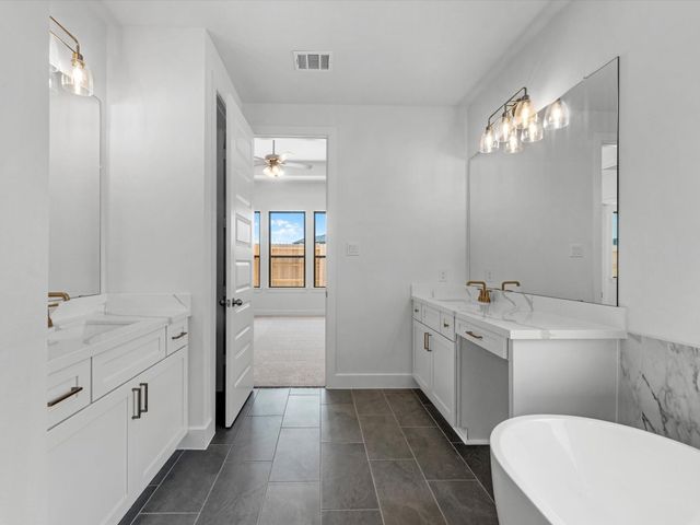 212 Yellow Rosewood Lane, New Caney, TX 77357
