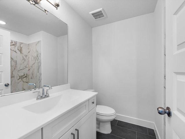212 Yellow Rosewood Lane, New Caney, TX 77357