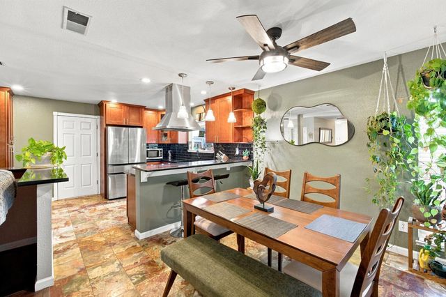 5742 Lorella Way, Sacramento, CA 95842
