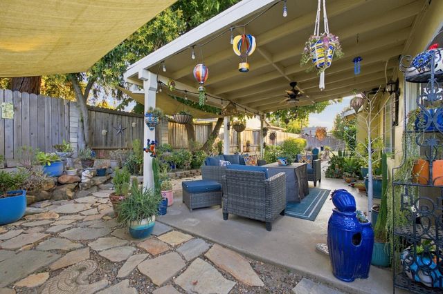 5742 Lorella Way, Sacramento, CA 95842
