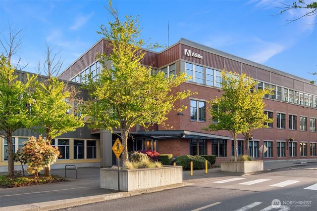3616 Francis Avenue N, Seattle, WA 98103