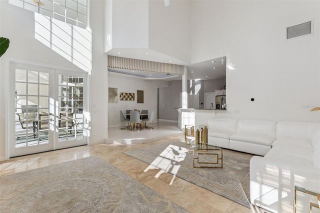 9833 CAMBERLEY CIRCLE, Orlando, FL 32836