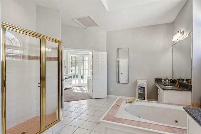 9833 CAMBERLEY CIRCLE, Orlando, FL 32836