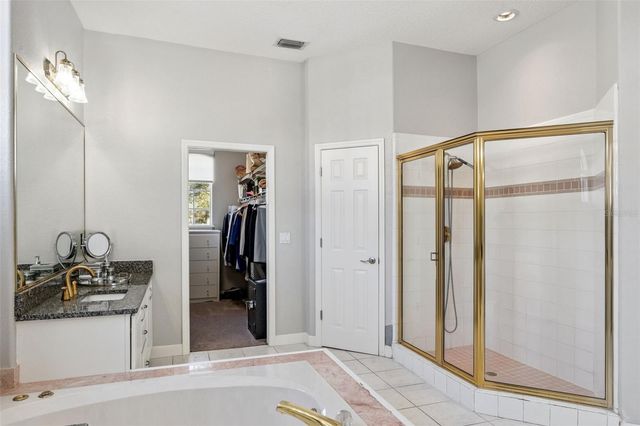 9833 CAMBERLEY CIRCLE, Orlando, FL 32836