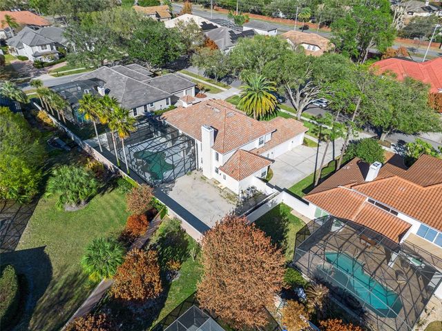 9833 CAMBERLEY CIRCLE, Orlando, FL 32836