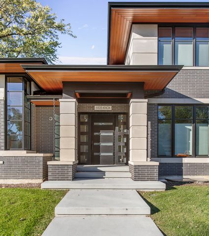 6505 N Knox Avenue, Lincolnwood, IL 60645