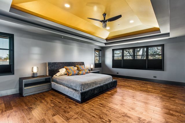 6505 N Knox Avenue, Lincolnwood, IL 60645