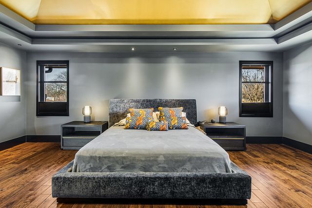 6505 N Knox Avenue, Lincolnwood, IL 60645