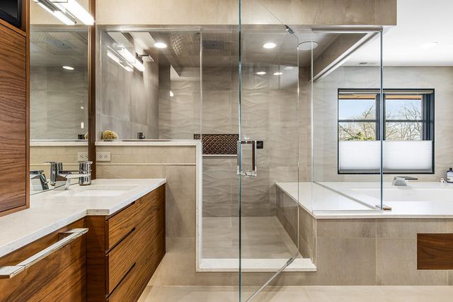 6505 N Knox Avenue, Lincolnwood, IL 60645