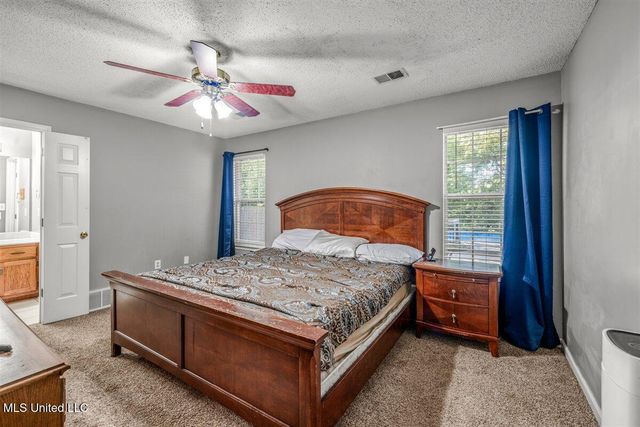 7255 Lucia Lane, Walls, MS 38680