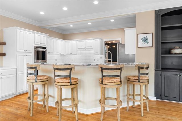 805 Freemanwood Lane, Milton, GA 30004