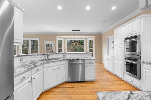 805 Freemanwood Lane, Milton, GA 30004