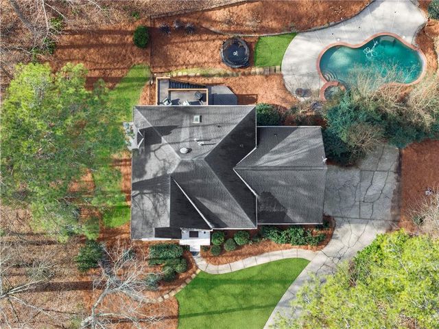 805 Freemanwood Lane, Milton, GA 30004