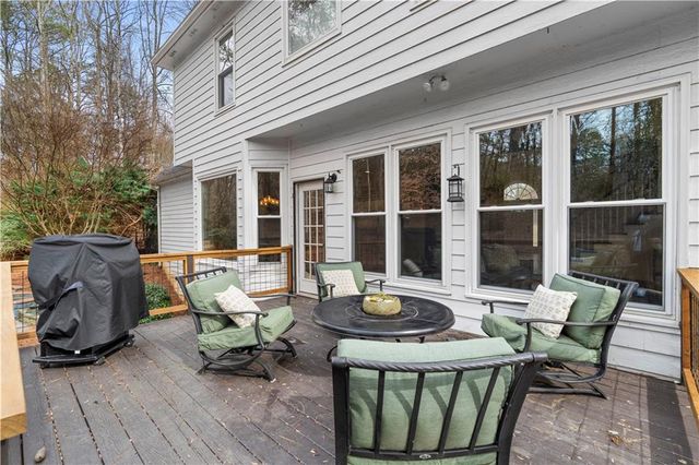 805 Freemanwood Lane, Milton, GA 30004