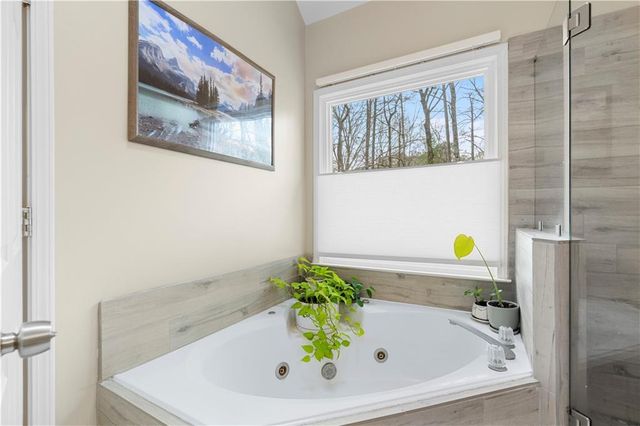 805 Freemanwood Lane, Milton, GA 30004