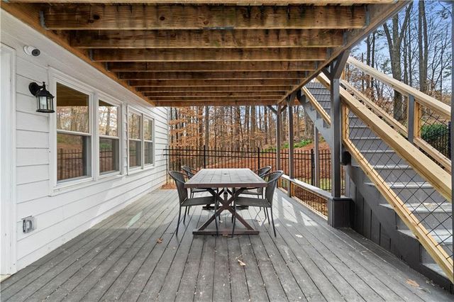 805 Freemanwood Lane, Milton, GA 30004