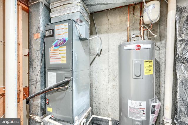 10 WENSLEY DALE CT, Owings Mills, MD 21117