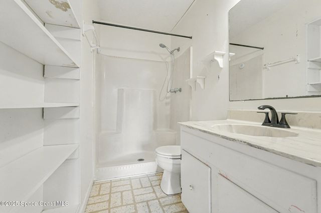 676 Thomas Jefferson Lane, Melbourne, FL 32904