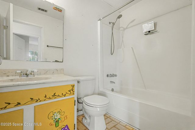 676 Thomas Jefferson Lane, Melbourne, FL 32904