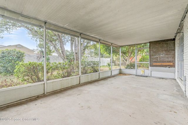 676 Thomas Jefferson Lane, Melbourne, FL 32904