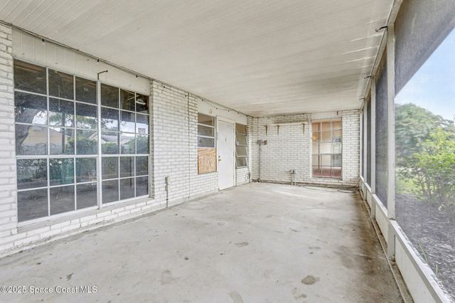 676 Thomas Jefferson Lane, Melbourne, FL 32904